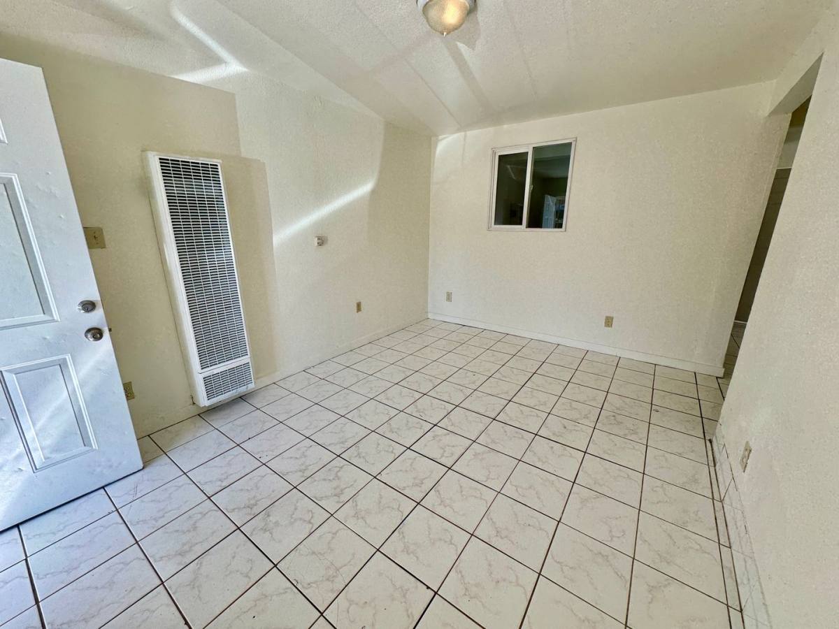 Apartment for rent at 2340-2342 23rd Ave, Oakland, CA 94606