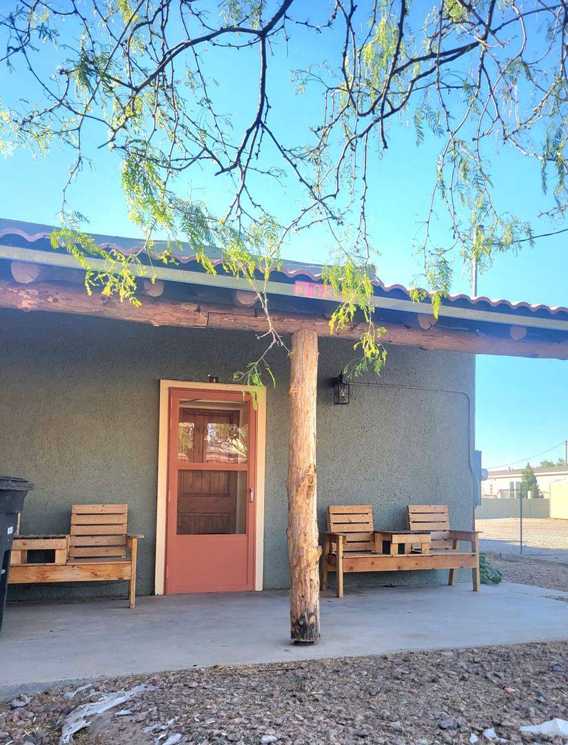Apartment for rent at 393 E San Miguel, La Mesa, NM 88044
