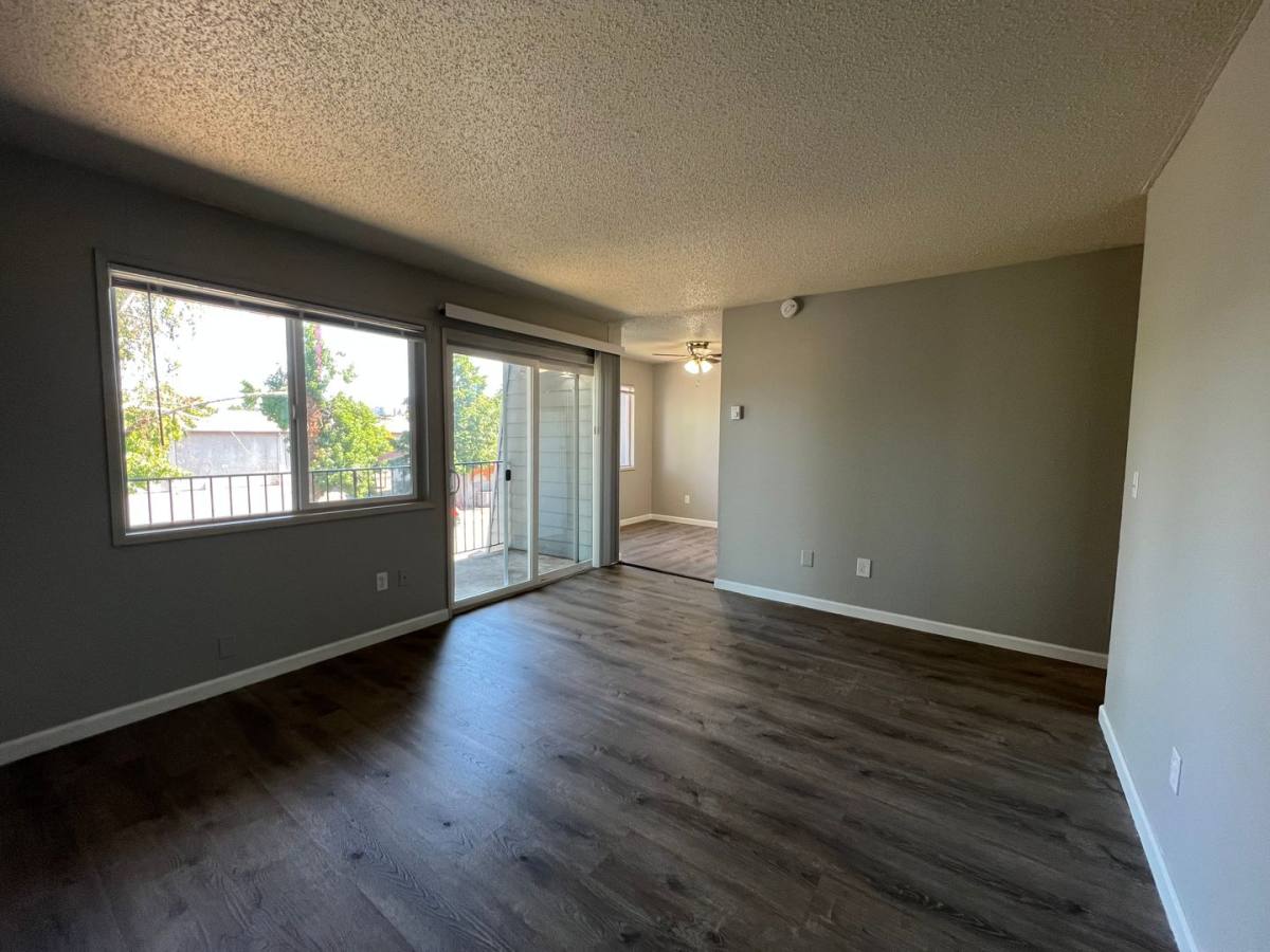 Apartment for rent at 533-615 SE 160th Ave, Portland, OR 97233