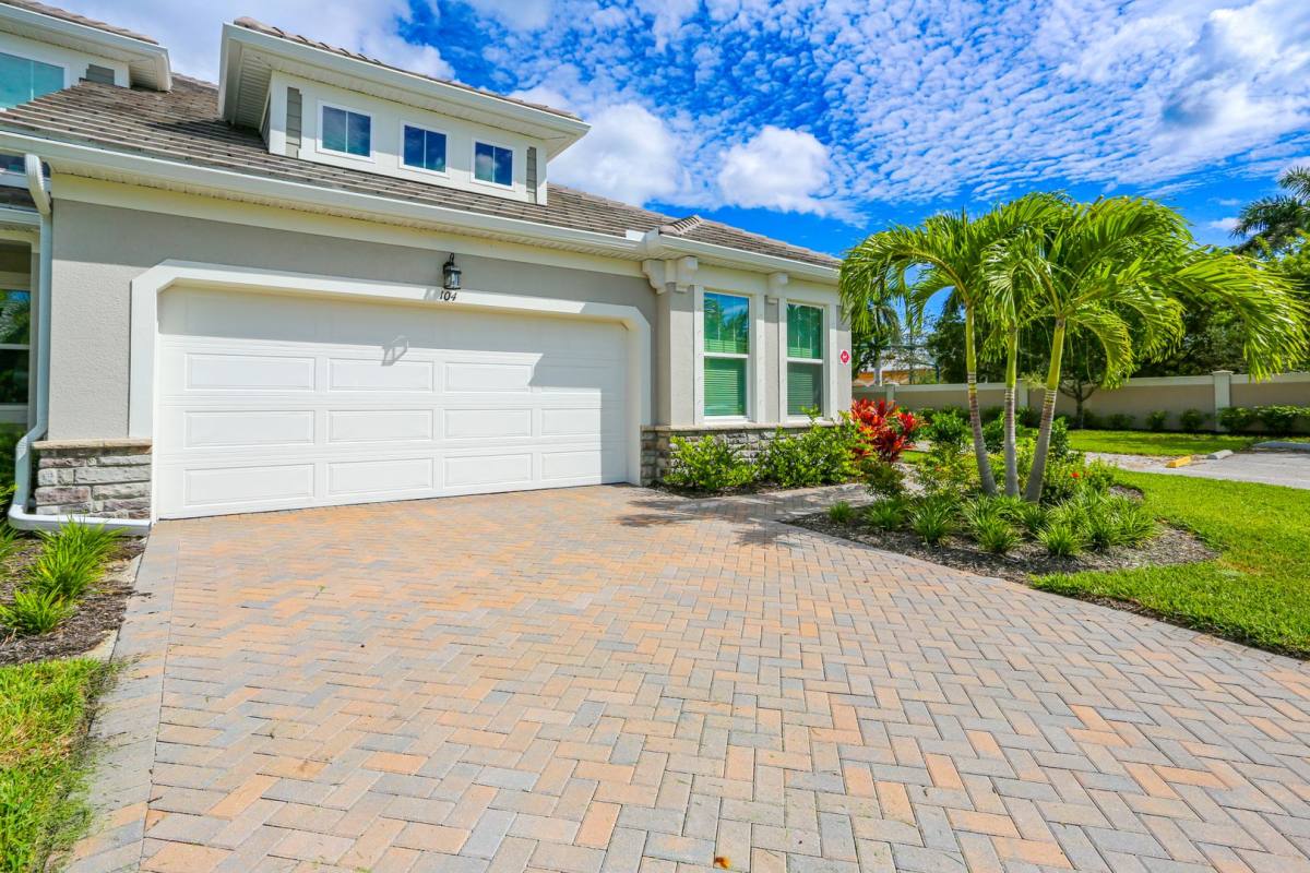 House for rent at 4546 Arboretum Circle, Naples, FL 34112