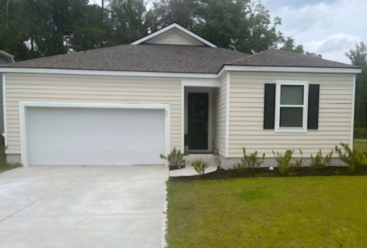 House for rent at 27 Coby Lane, Richmond Hill, GA 31324