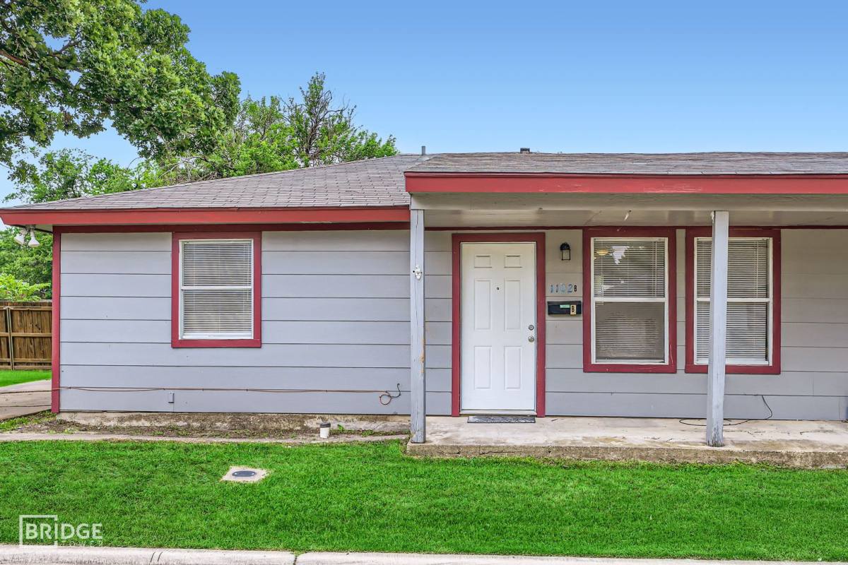 Apartment for rent at 1102 Jefferson St, McKinney, TX 75069