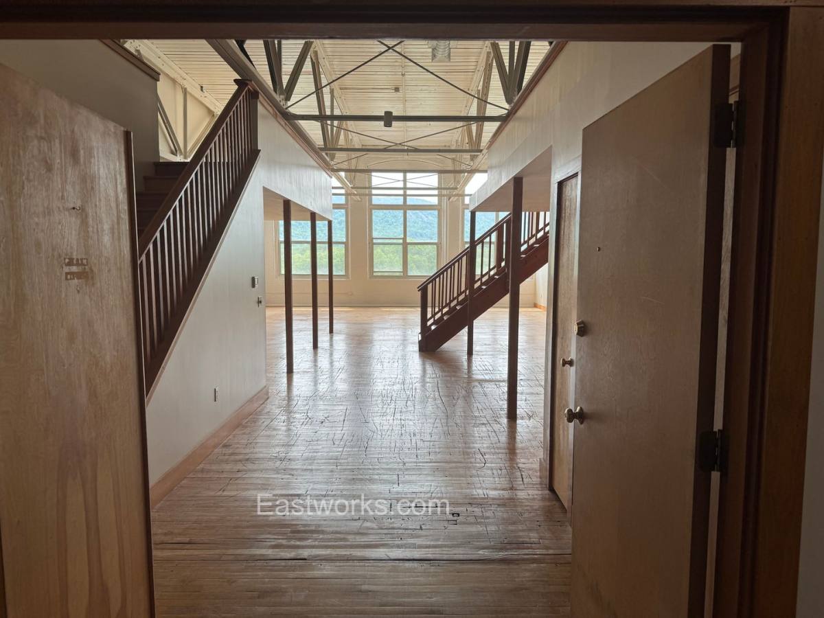 Apartment for rent at 116 Pleasant St #403, Easthampton, MA 01027
