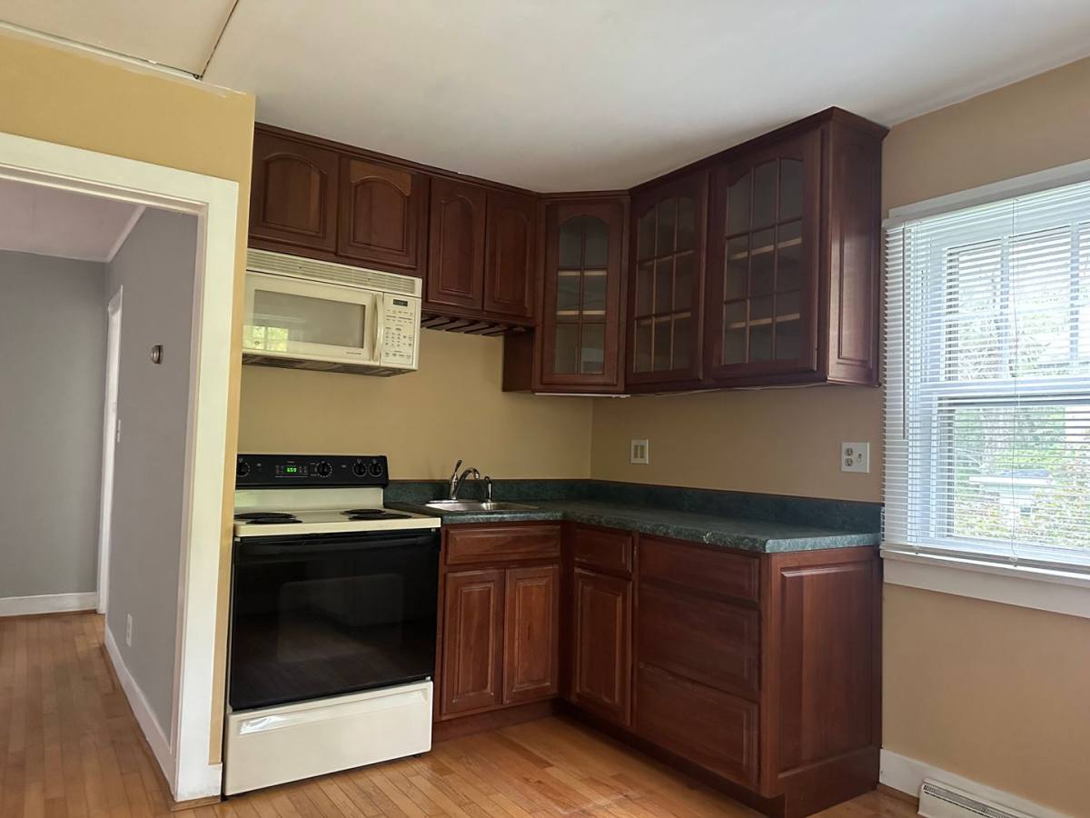 House for rent at 118 Bruceville Rd, Kingston, NY 12401
