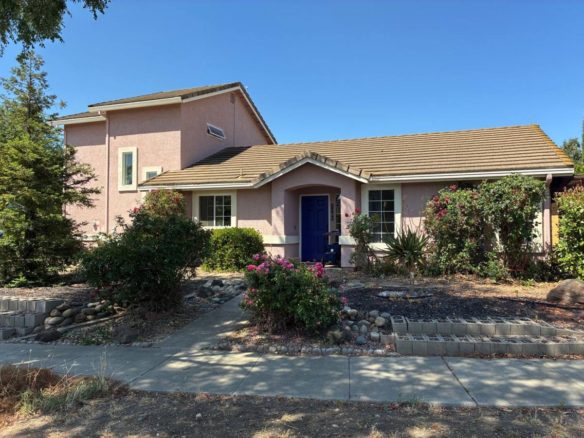 House for rent at 1107 Colina Court, Davis, CA 95618