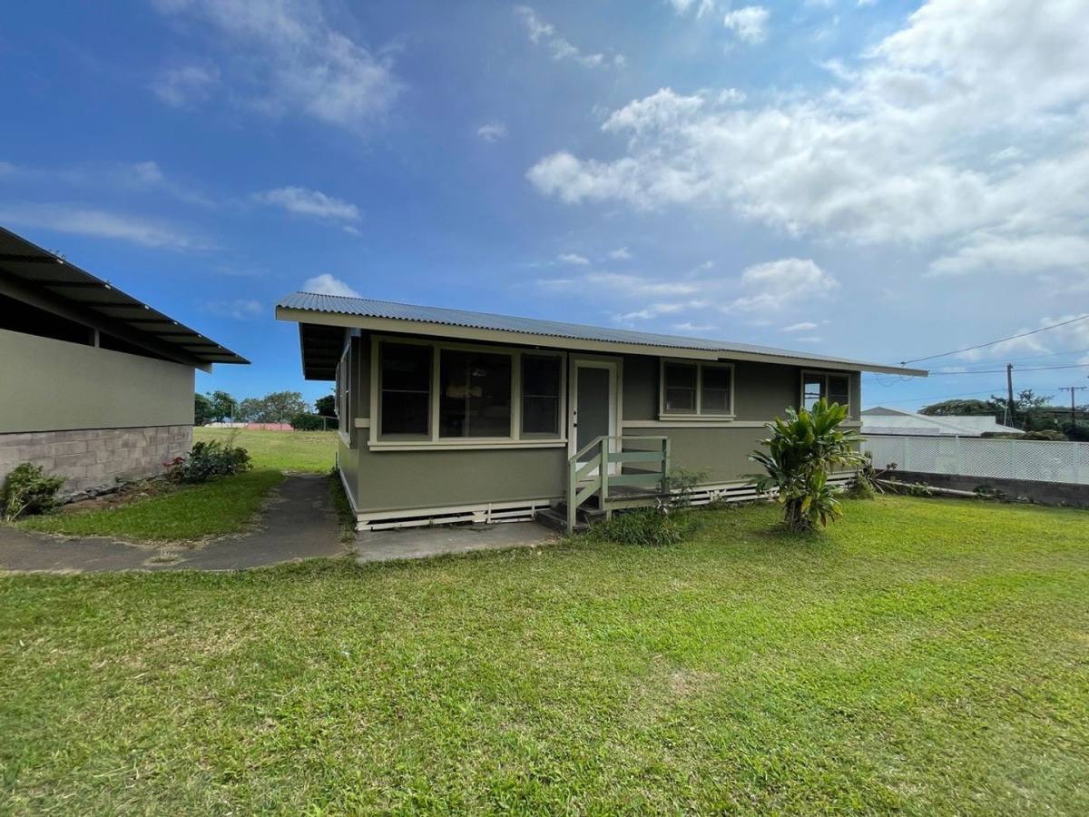 House for rent at 96-1155 Ohia St, Pahala, HI 96777
