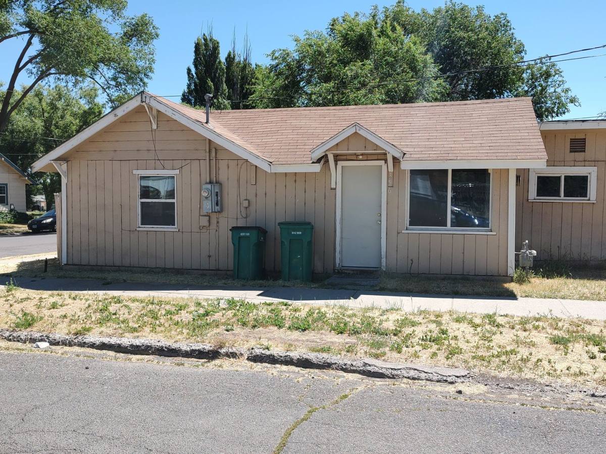 House for rent at 356 Division St, Klamath Falls, OR 97601