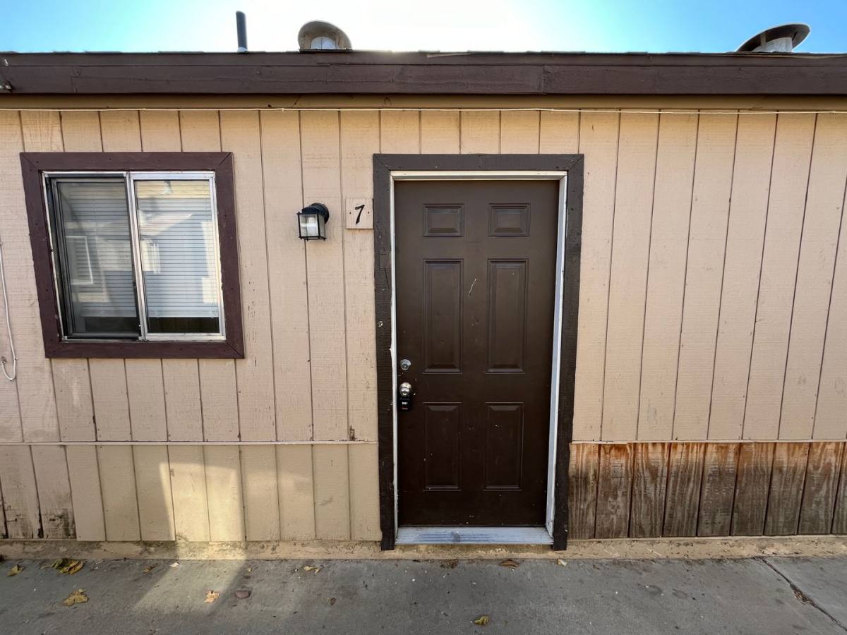 Apartment for rent at 9310 - 9330 Rd, Terra Bella, CA 93270
