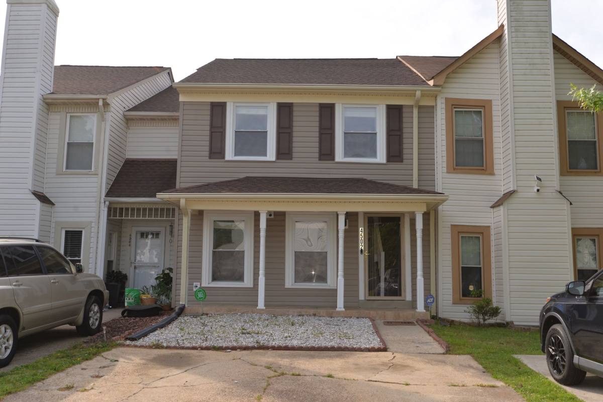 Townhouse for rent at 4502 Marlwood Way, Virginia Beach, VA 23462