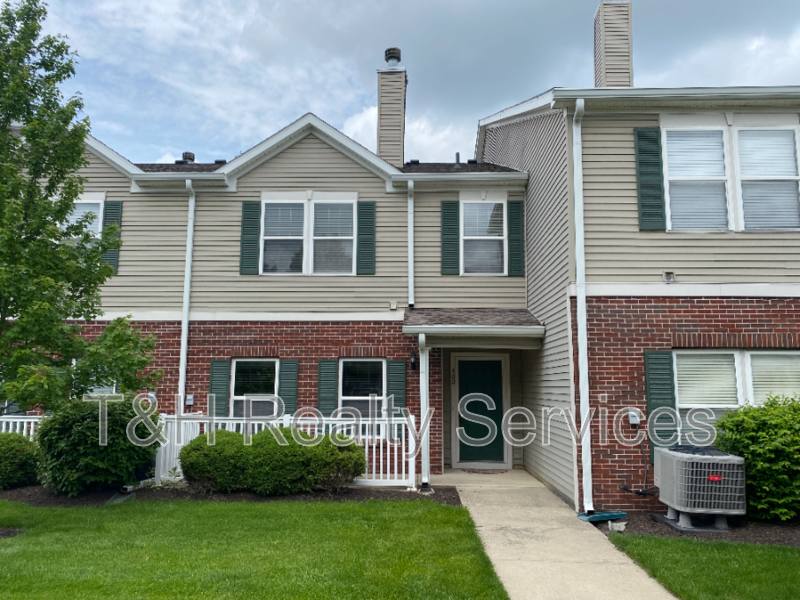 Townhouse for rent at 13266 Komatite Way #400, Fishers, IN 46038