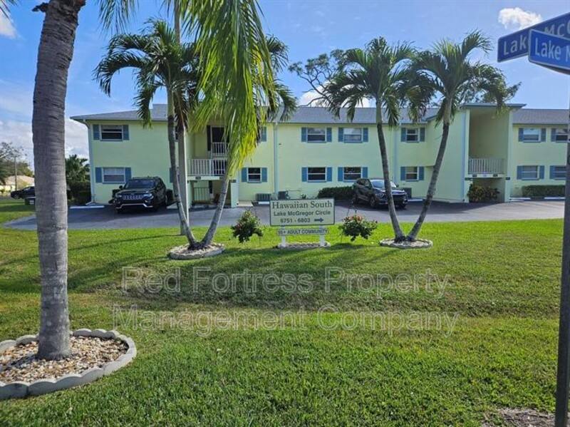 Condo for rent at 6761 Lake McGregor Circle #B, Fort Myers, FL 33919