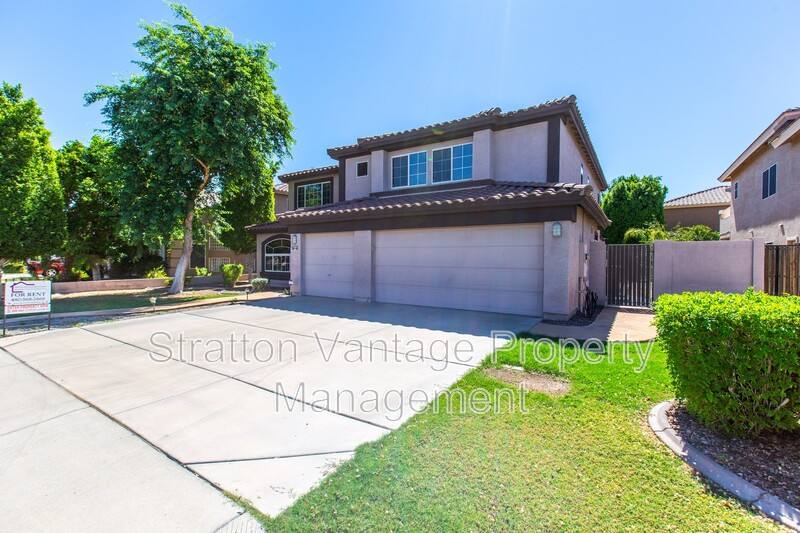 House for rent at 7311 W Paso Trail, Peoria, AZ 85383