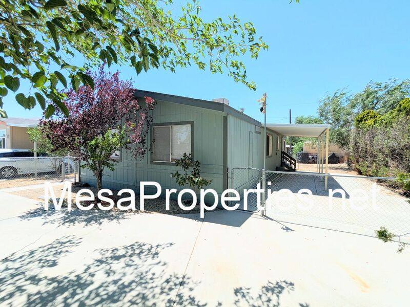 House for rent at 19275 Monterey St, Hesperia, CA 92345