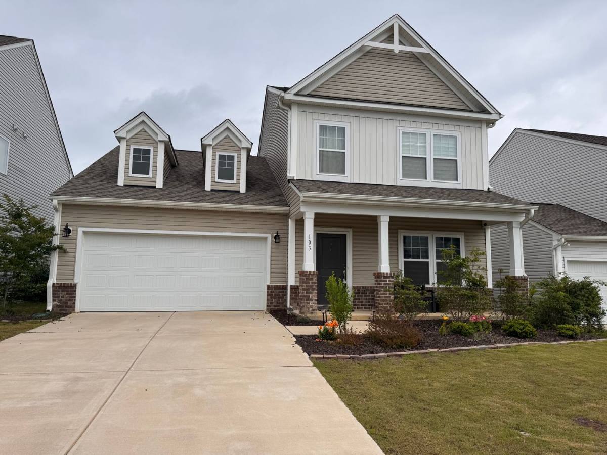 House for rent at 103 Centerpiece Dr, High Point, NC 27265