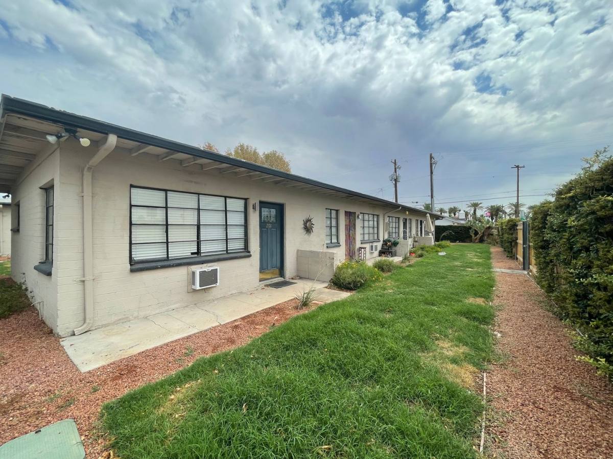 Apartment for rent at 205 E Imperial Ave, Las Vegas, NV 89104
