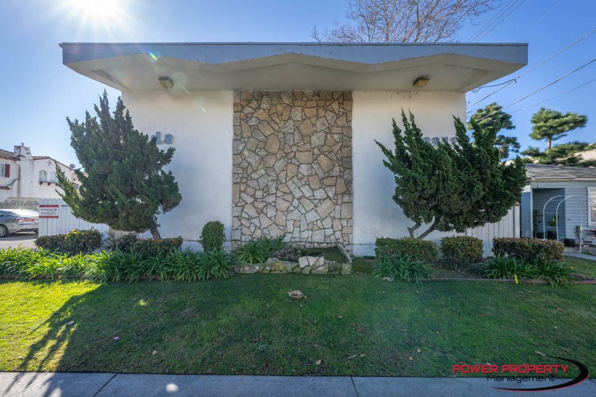 Apartment for rent at 9842 Ramona St, Bellflower, CA 90706