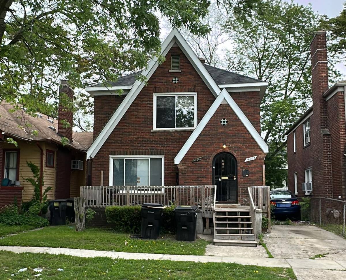 Apartment for rent at 14262 Coyle, Detroit, MI 48227