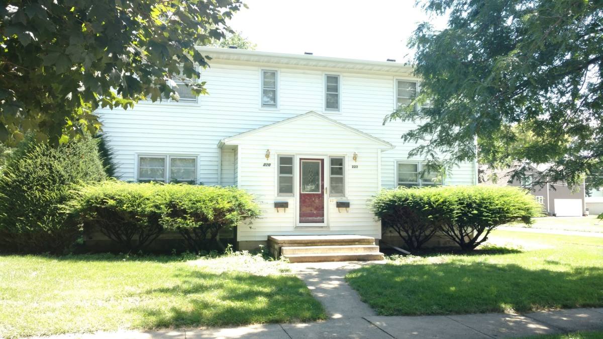 Apartment for rent at 222 Walnut St, Cedar Falls, IA 50613