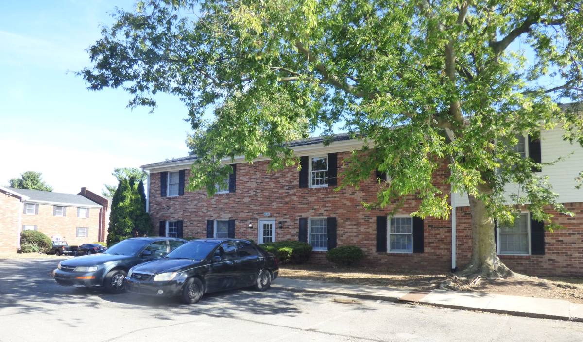 Apartment for rent at 150 Northland Dr, Lexington, KY 40505