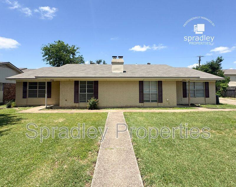 Townhouse for rent at 2908 Durango Dr, Temple, TX 76504