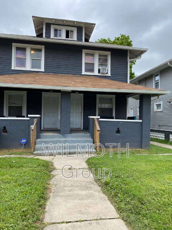 Apartment for rent at 6052 E Washington St #B, Indianapolis, IN 46219