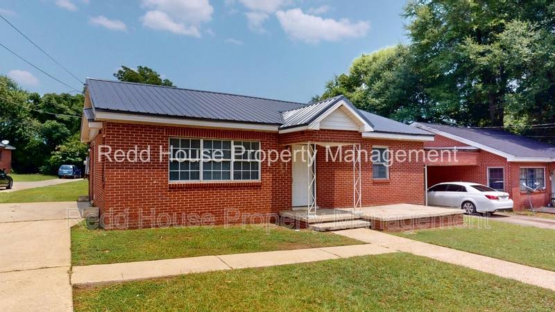 House for rent at 618 N Rawls St, Enterprise, AL 36330