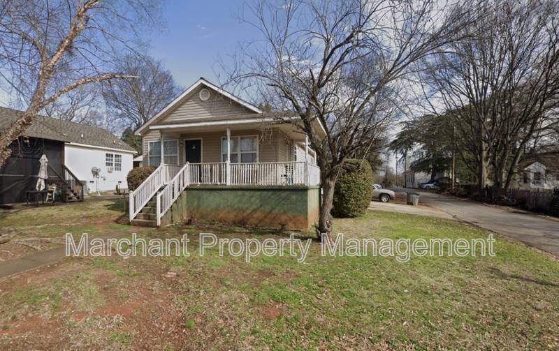 House for rent at 300 Honour St, Greenville, SC 29611