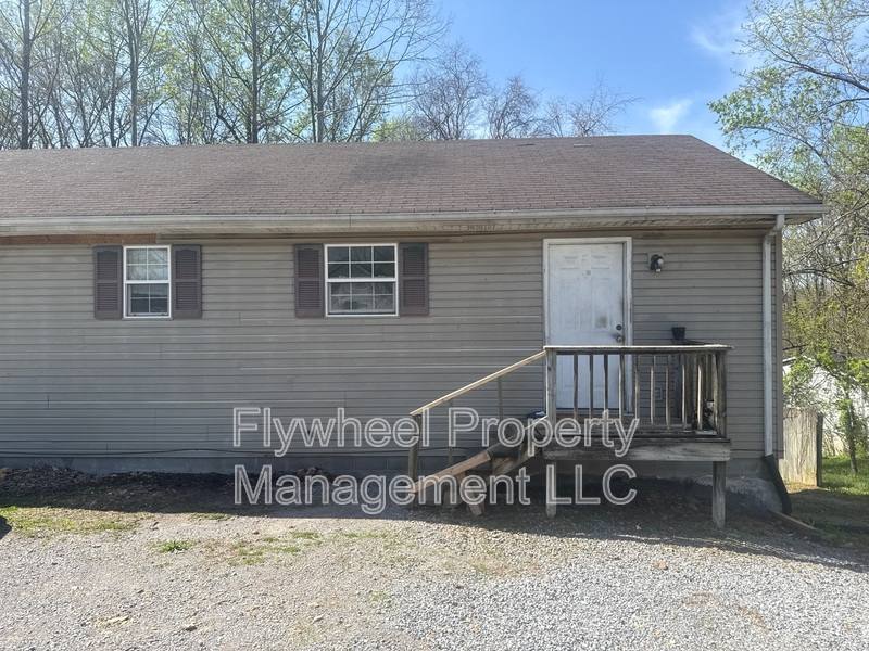 House for rent at 138B N Poole St, Ashland City, TN 37015