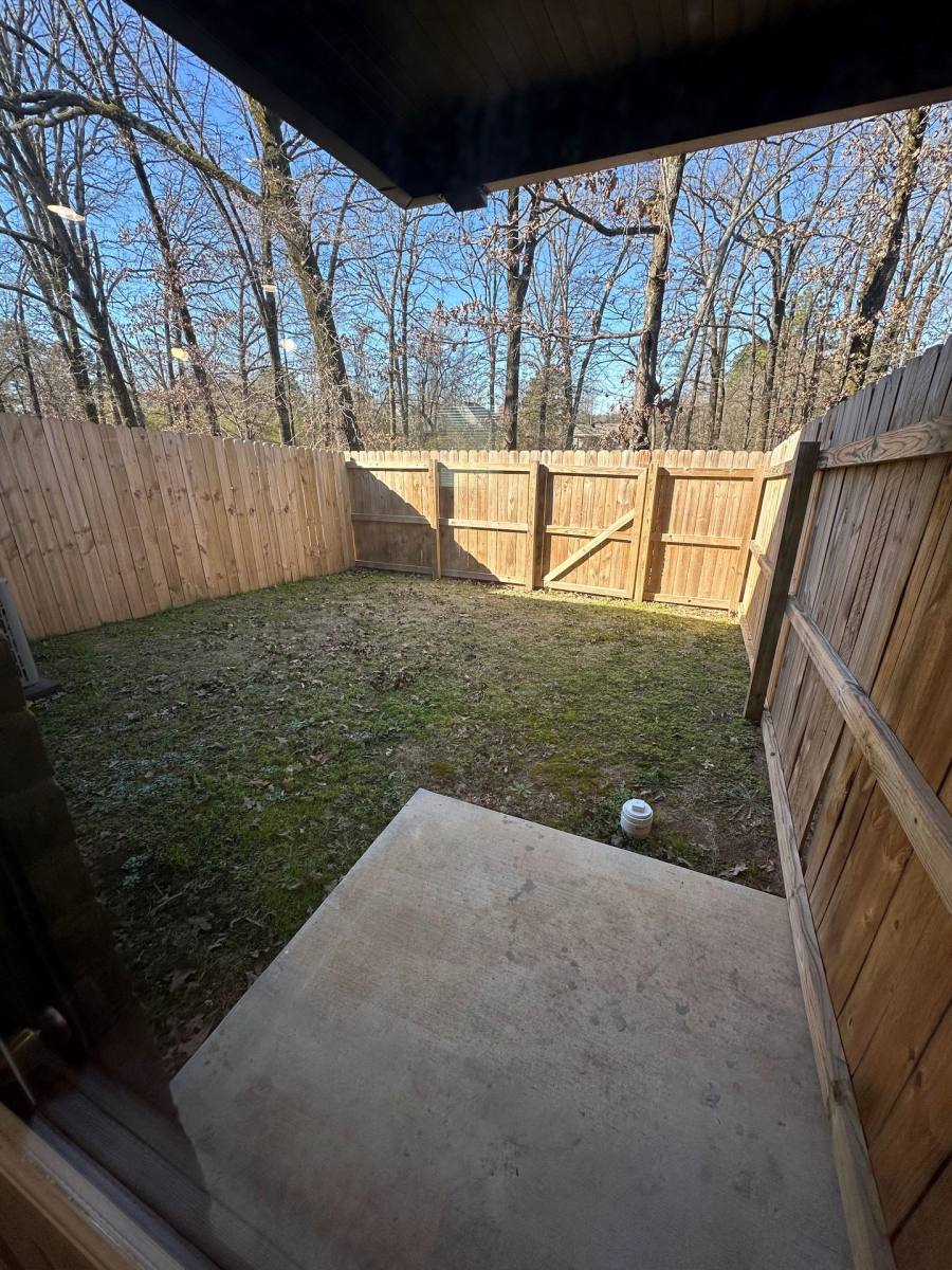 Townhouse for rent at 3105 E 44th St, Texarkana, AR 71854