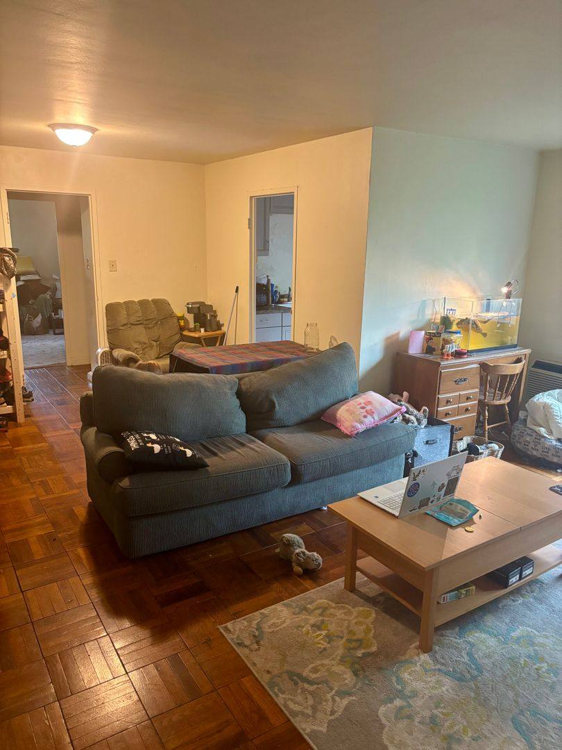 Apartment for rent at 5700 Fifth Ave #A23, Pittsburgh, PA 15232
