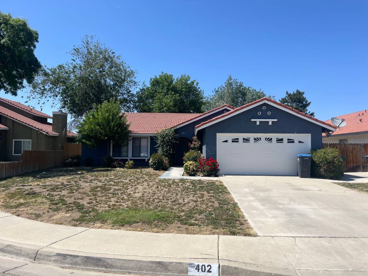 House for rent at 402 Oakwood Court, Tehachapi, CA 93561