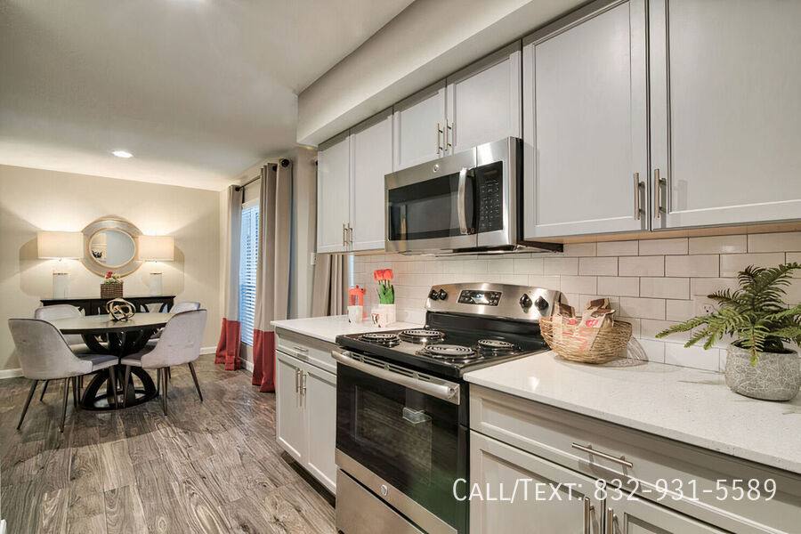 Apartment for rent at 13428 Creekway Dr #EC1, Cypress, TX 77429