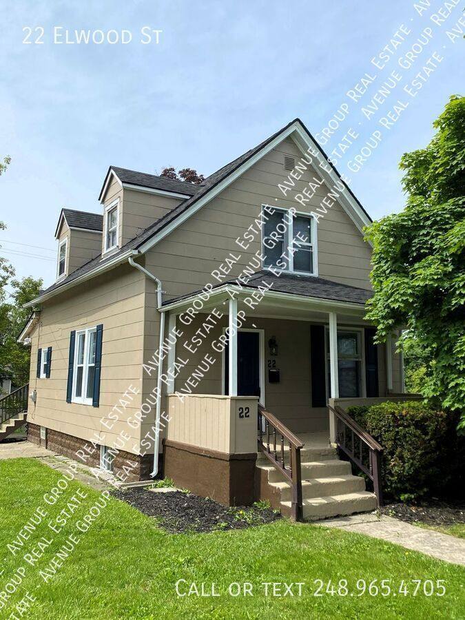 House for rent at 22 Ellwood St, Pontiac, MI 48342