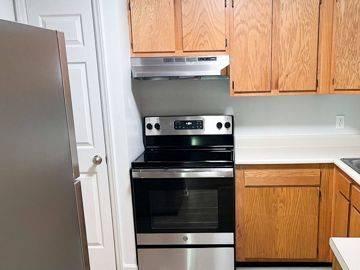 Apartment for rent at 1130 Ridge Rd, Martinsville, VA 24112