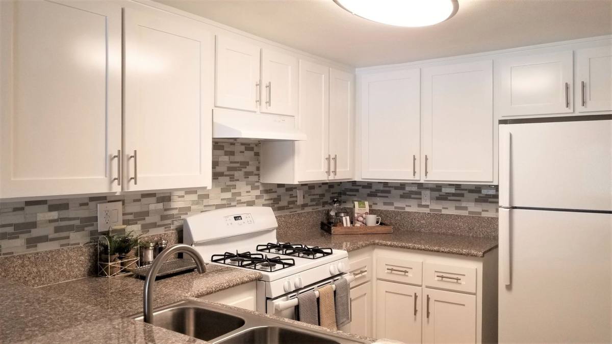 Apartment for rent at 4928 Durfee Ave, Pico Rivera, CA 90660