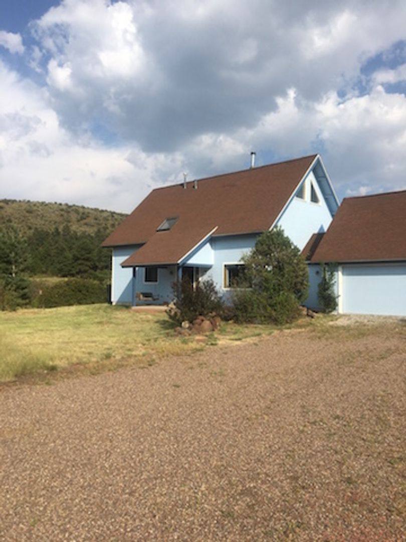 House for rent at 9210 Starfield Rd, Flagstaff, AZ 86004