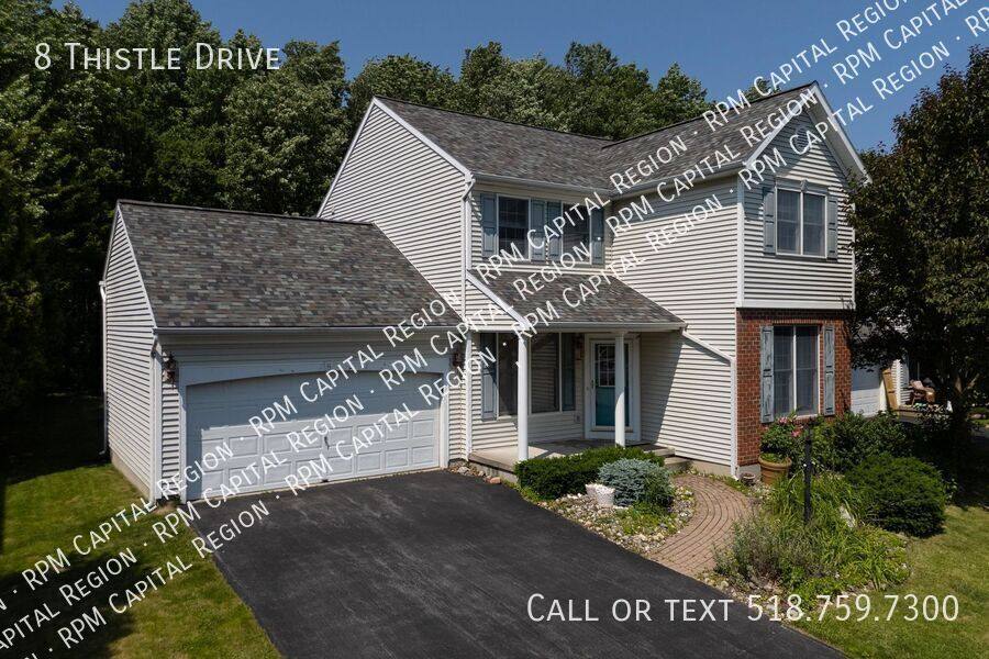 House for rent at 8 Thistle Dr, Ballston Spa, NY 12020