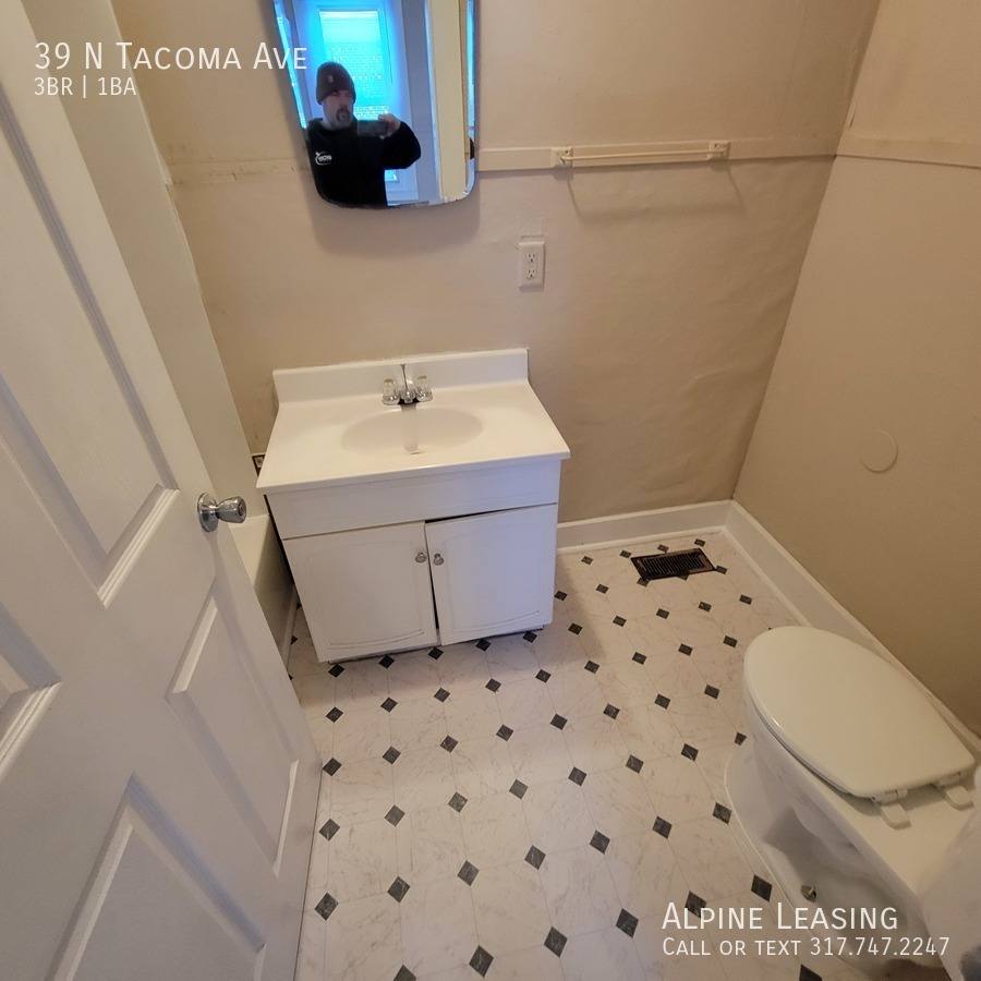 House for rent at 39 N Tacoma Ave, Indianapolis, IN 46201