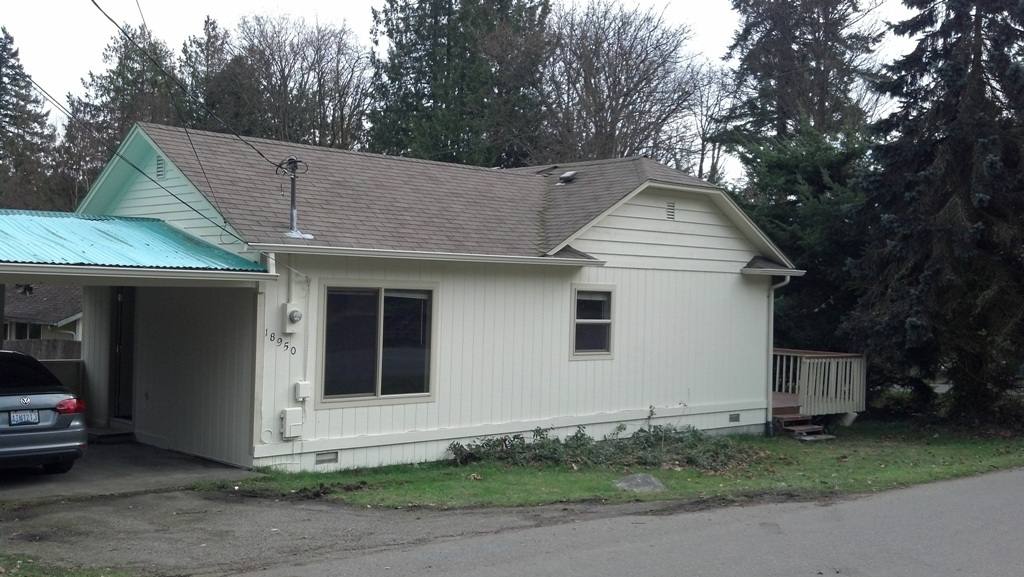 House for rent at 18950 Brockton Ave NE, Suquamish, WA 98392