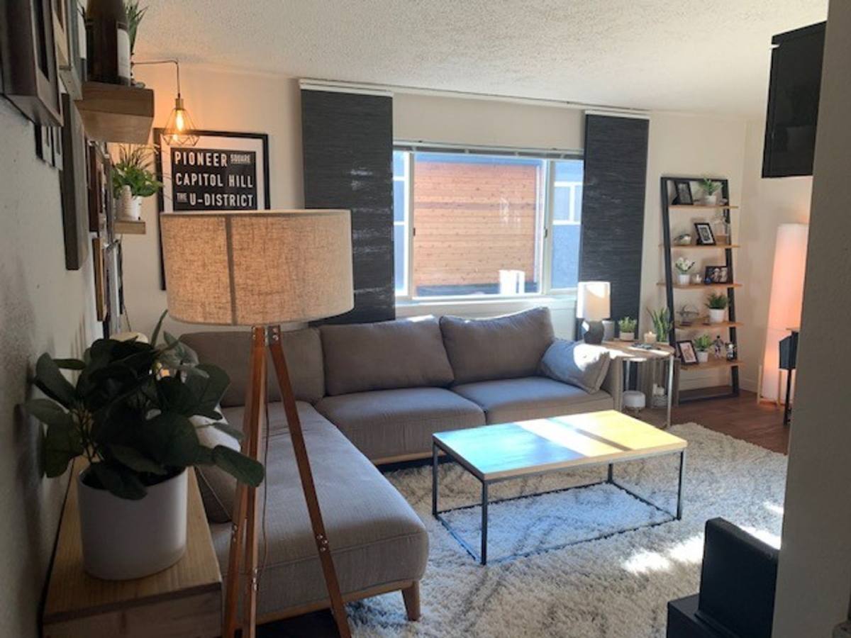 Apartment for rent at 3927 S Pearl St, Seattle, WA 98118
