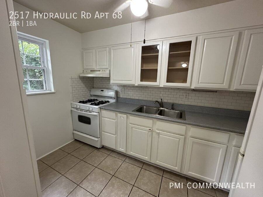Apartment for rent at 2517 Hydraulic Rd #68, Charlottesville, VA 22901
