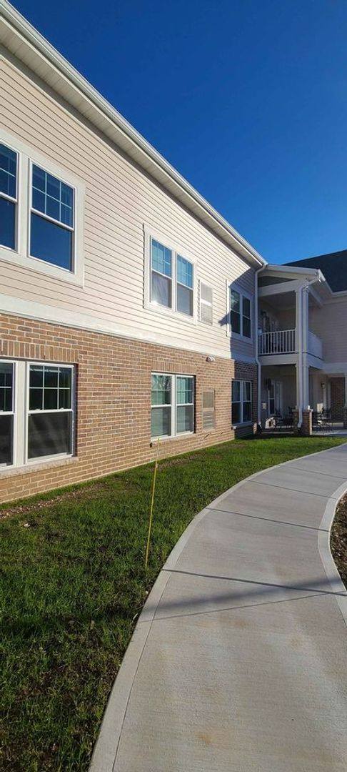 Apartment for rent at 426 N Oak Crest Dr, Wales, WI 53183