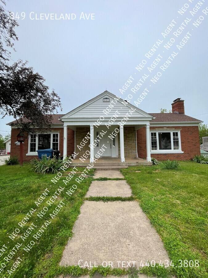 Apartment for rent at 849 Cleveland Ave, Amherst, OH 44001