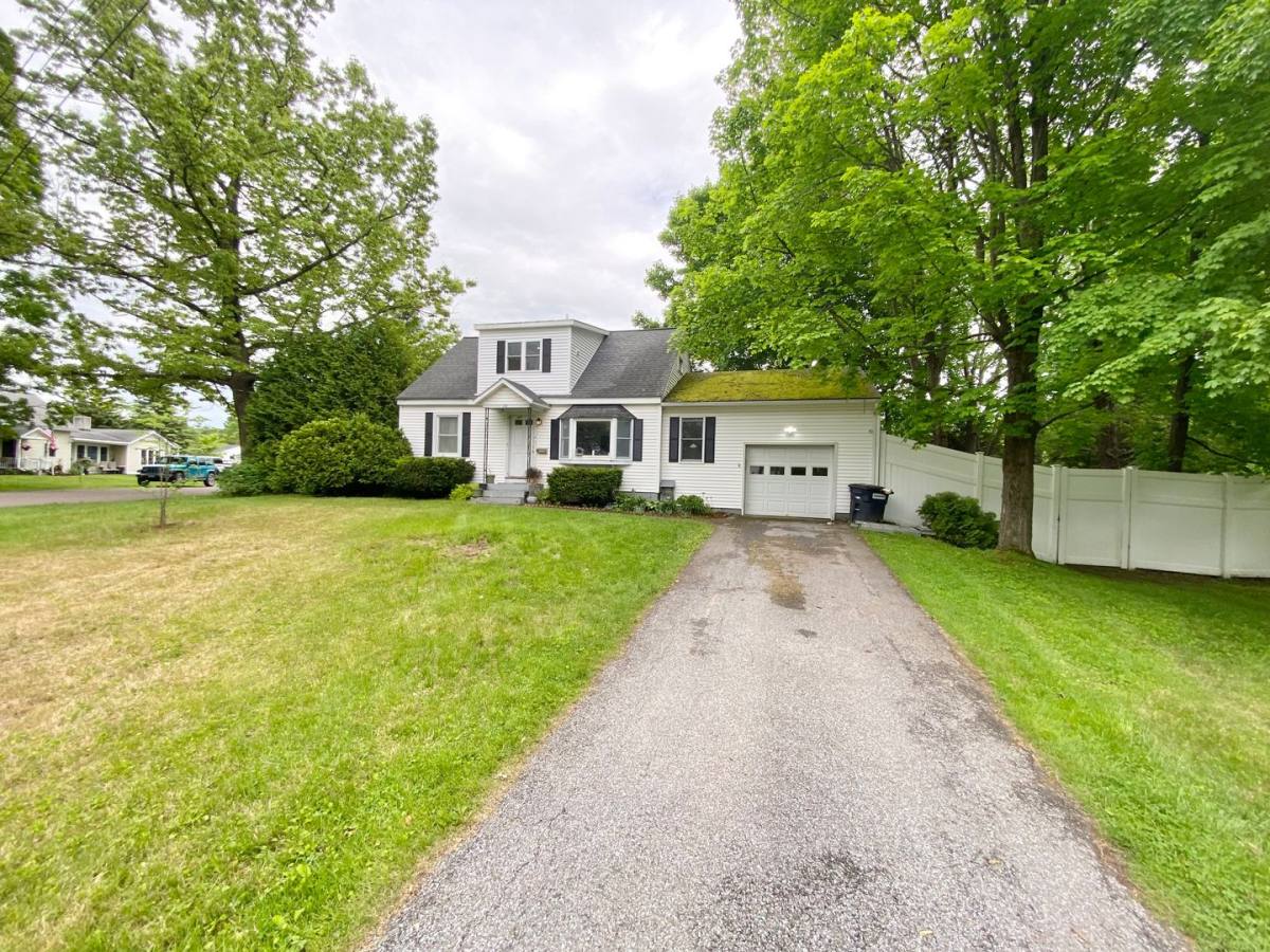 House for rent at 30 Gilbert St, South Burlington, VT 05403