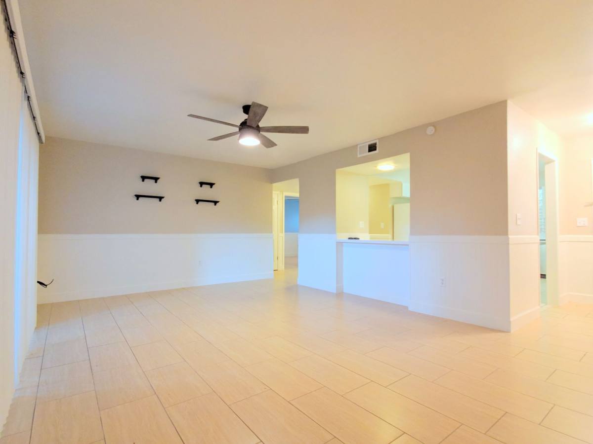 House for rent at 1105 Ramada Dr, Houston, TX 77062