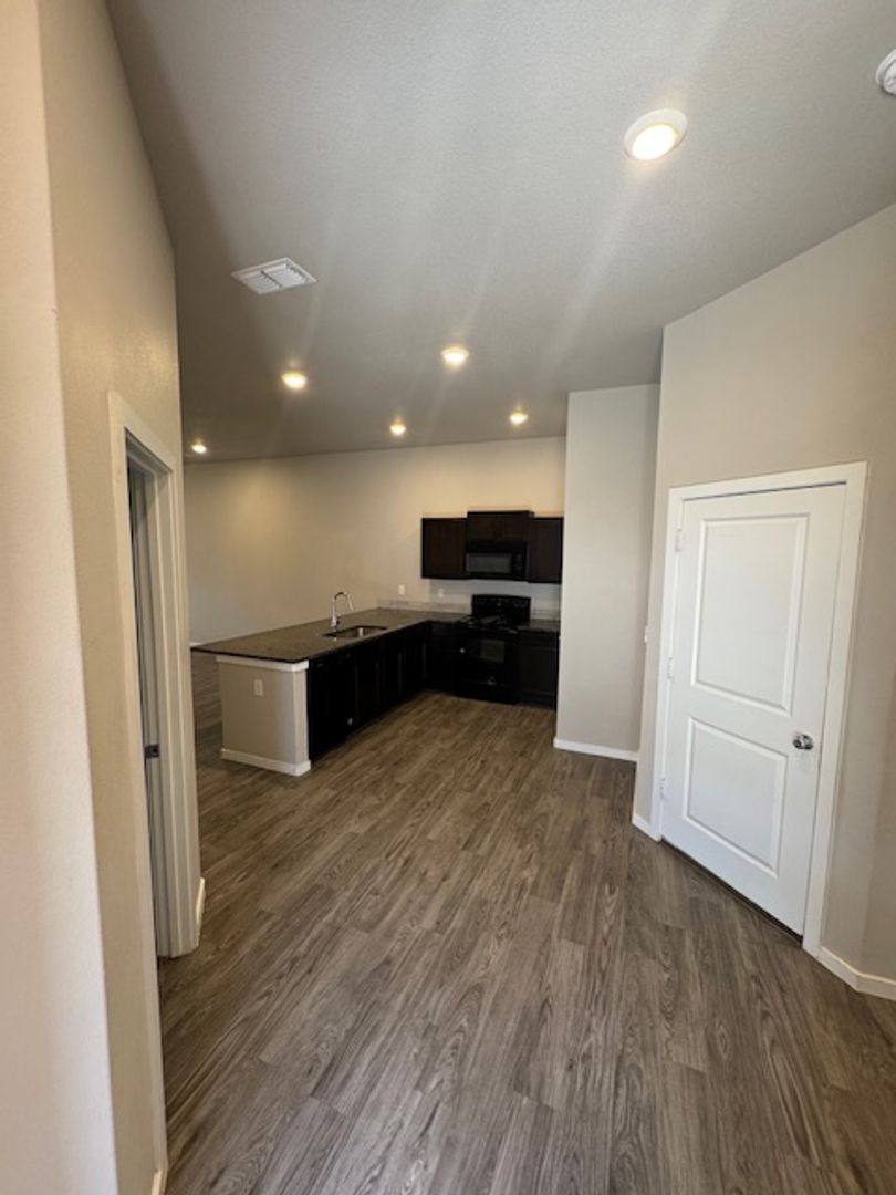 Apartment for rent at 7047 96th St, Lubbock, TX 79424