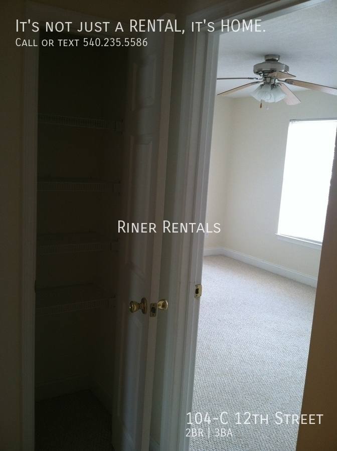 Townhouse for rent at 104-C 12th St, Grottoes, VA 24441