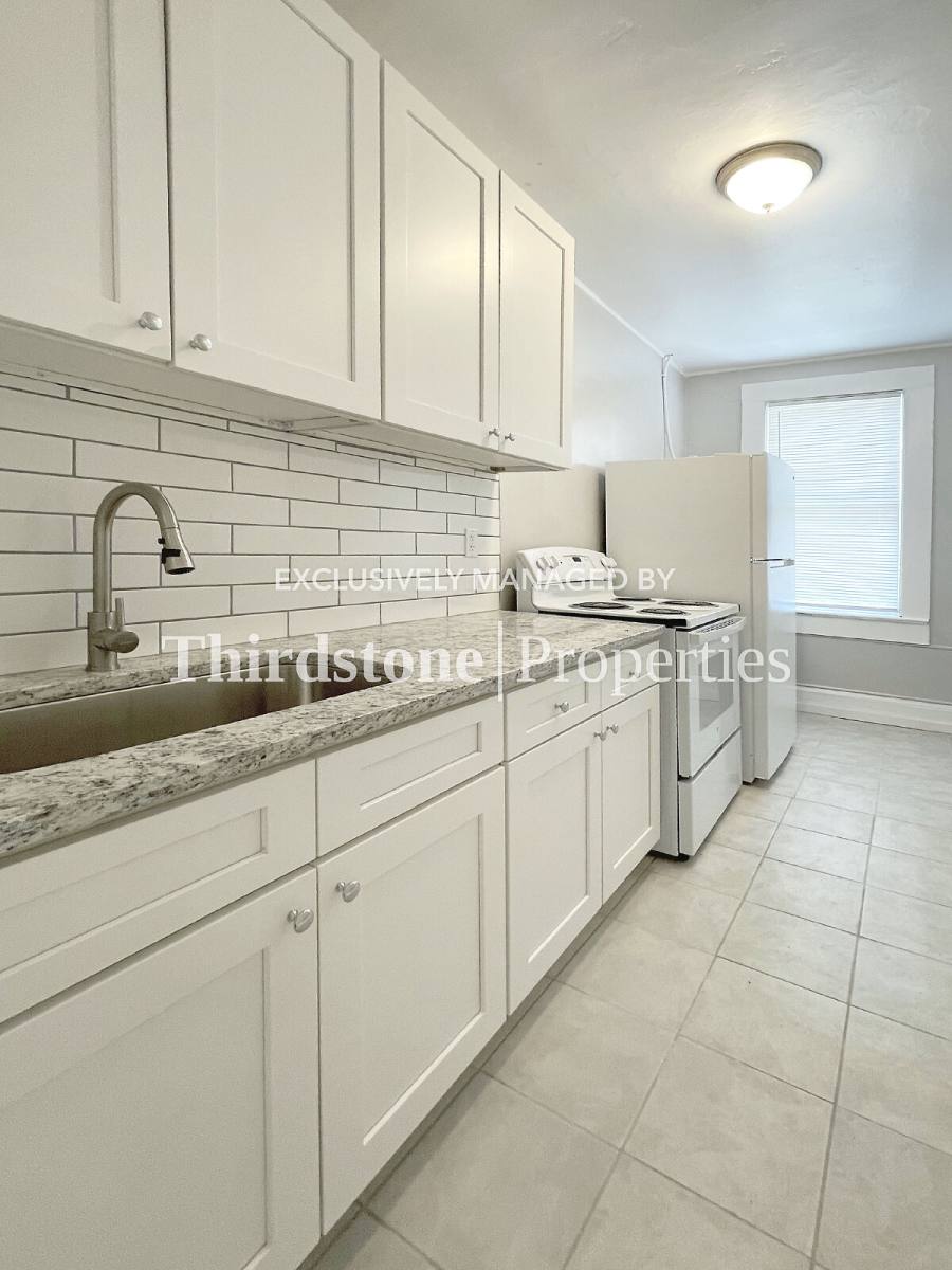 Apartment for rent at 82 W 32nd St #3, Jacksonville, FL 32206
