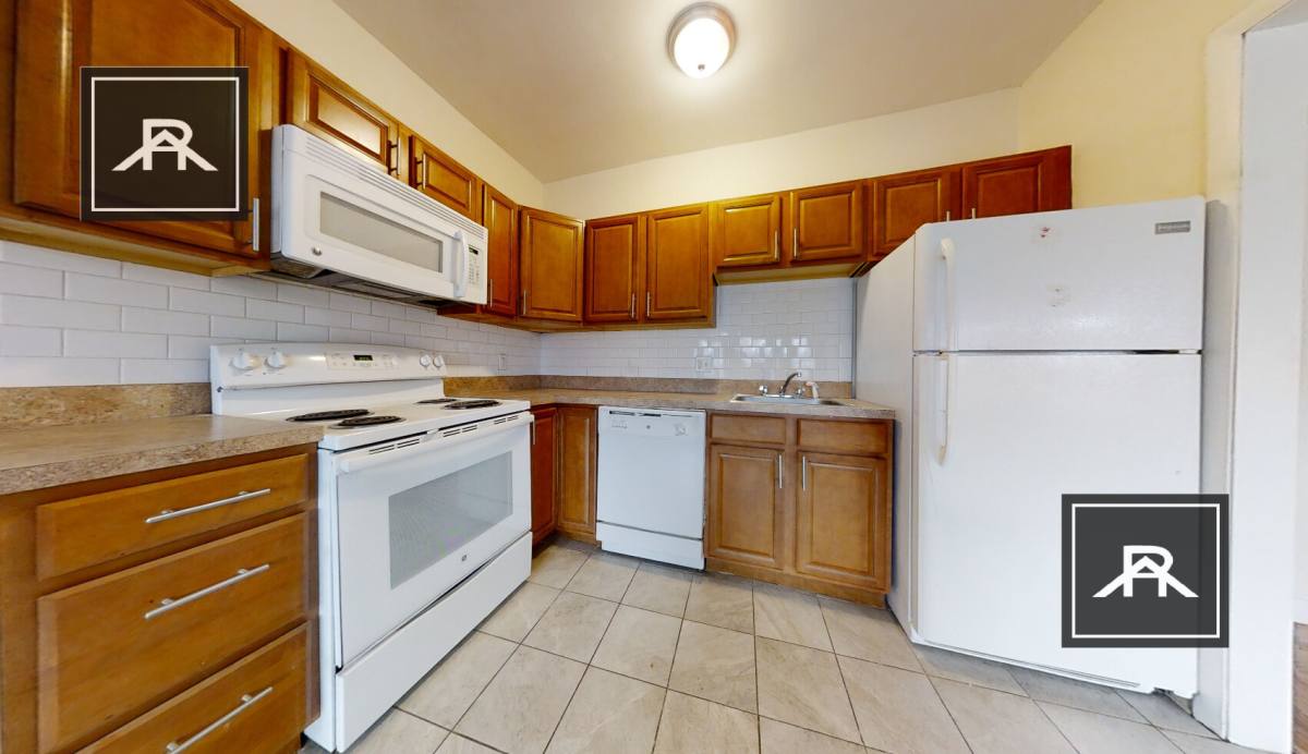 Apartment for rent at 1131 Commonwealth Ave #4, Allston, MA 02134