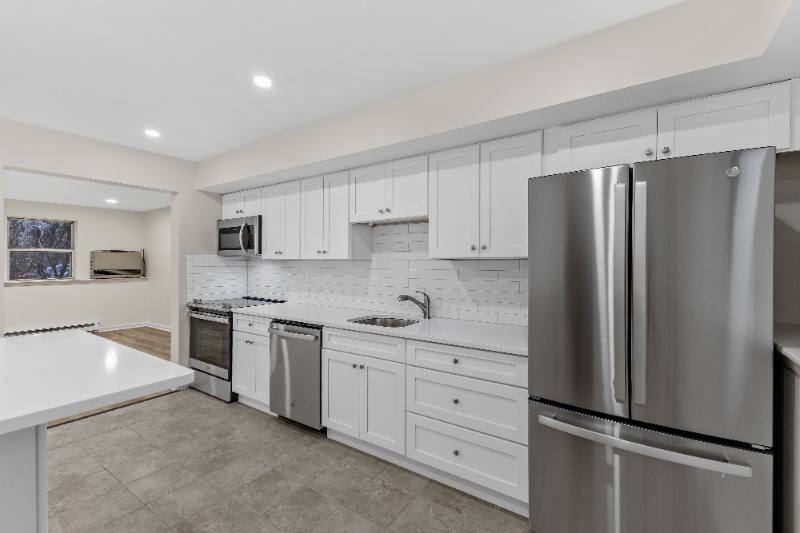 Apartment for rent at 4 Horizon View Dr #3, East Greenbush, NY 12061